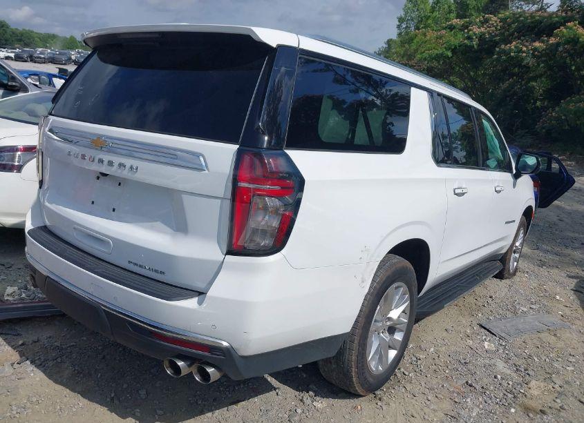 Photo 4 of 2023 Chevrolet Suburban 2WD PREMIER (VIN 1GNSCFKD5PR321225)