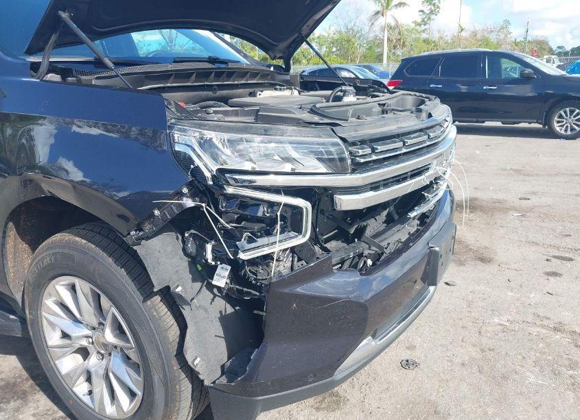 Photo 12 of 2023 Chevrolet Suburban 2WD PREMIER (VIN 1GNSCFKD5PR378007)