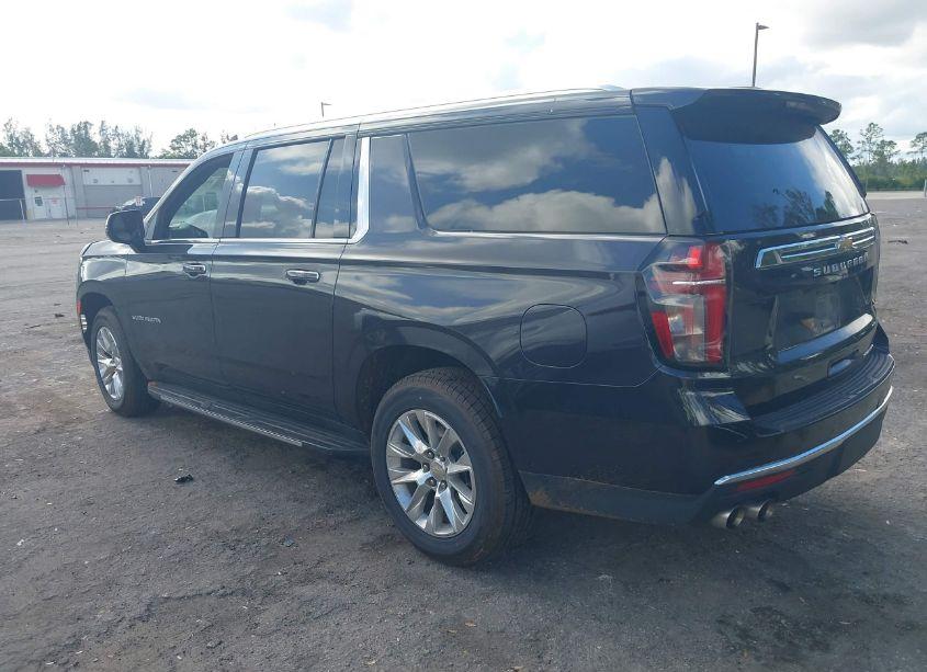 Photo 3 of 2023 Chevrolet Suburban 2WD PREMIER (VIN 1GNSCFKD5PR378007)