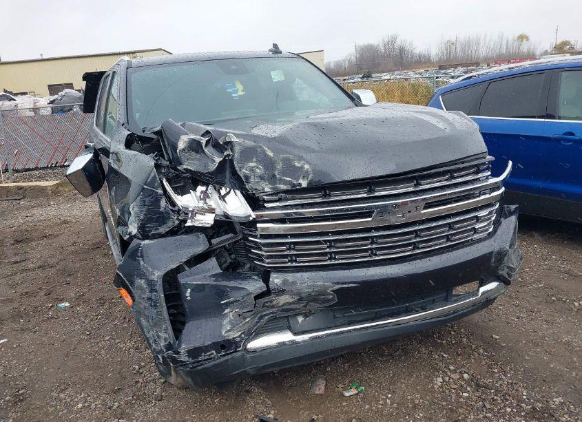 Photo 6 of 2023 Chevrolet Suburban 2WD PREMIER (VIN 1GNSCFKD5PR382056)