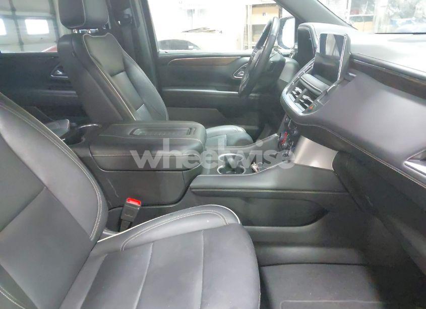 Photo 5 of 2023 Chevrolet Suburban 2WD PREMIER (VIN 1GNSCFKD5PR518783)