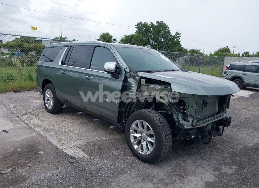 2023 Chevrolet Suburban 2WD PREMIER (VIN 1GNSCFKD5PR549869) main photo