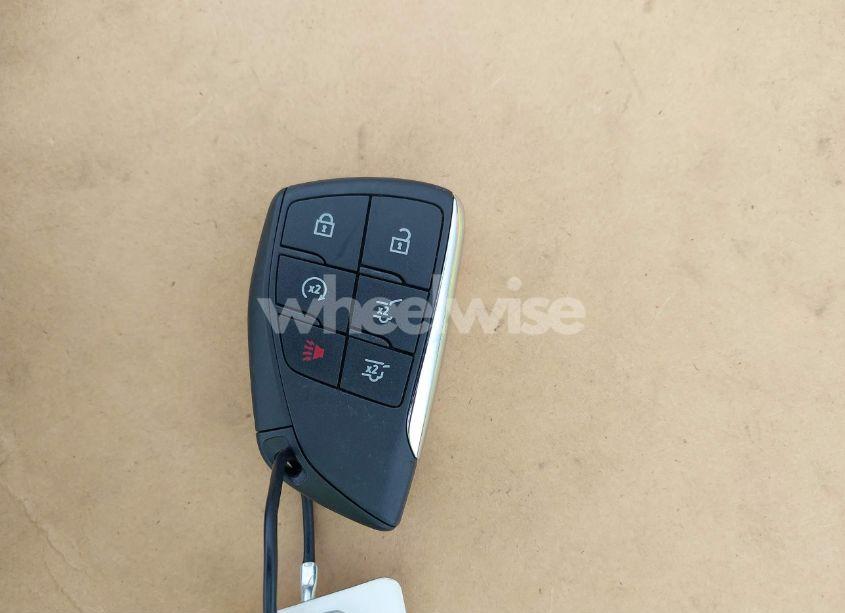 Photo 11 of 2023 Chevrolet Suburban 2WD PREMIER (VIN 1GNSCFKD5PR549869)