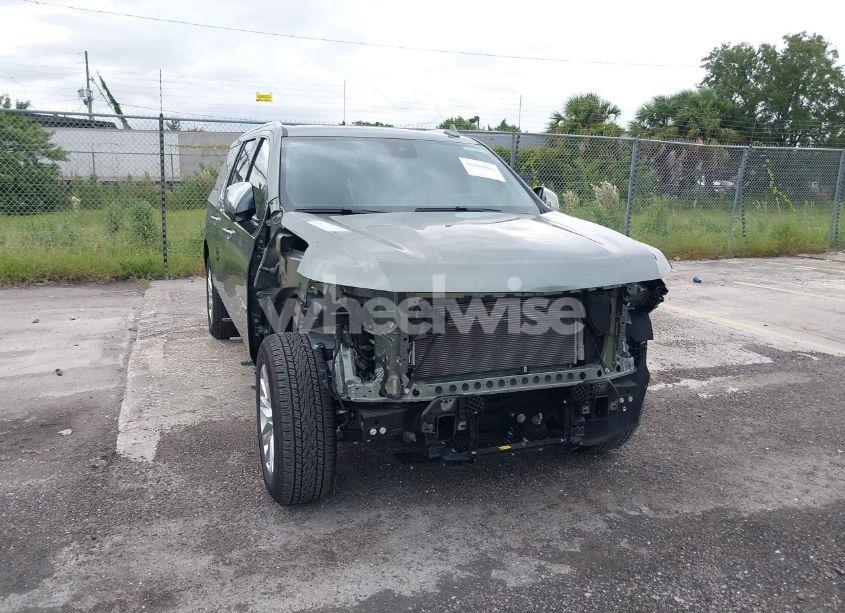 Photo 6 of 2023 Chevrolet Suburban 2WD PREMIER (VIN 1GNSCFKD5PR549869)