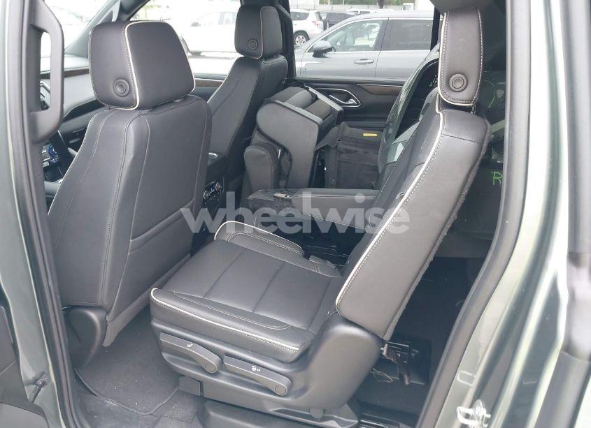 Photo 8 of 2023 Chevrolet Suburban 2WD PREMIER (VIN 1GNSCFKD5PR549869)