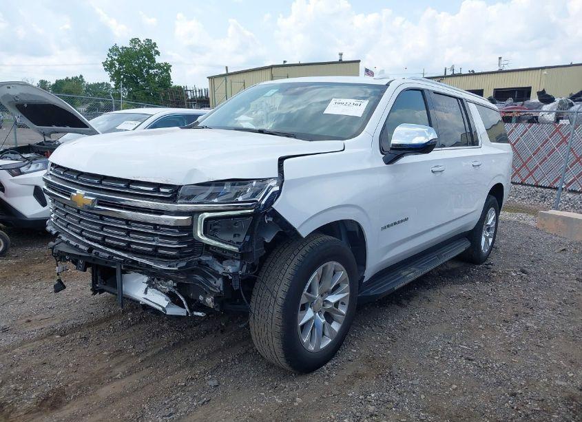 Photo 2 of 2023 Chevrolet Suburban 2WD PREMIER (VIN 1GNSCFKD6PR256126)
