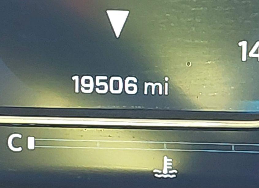 Photo 16 of 2023 Chevrolet Suburban 2WD PREMIER (VIN 1GNSCFKD6PR348725)