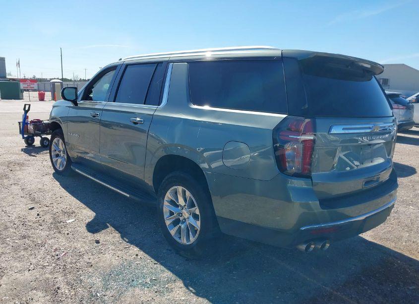 Photo 3 of 2023 Chevrolet Suburban 2WD PREMIER (VIN 1GNSCFKD6PR348725)