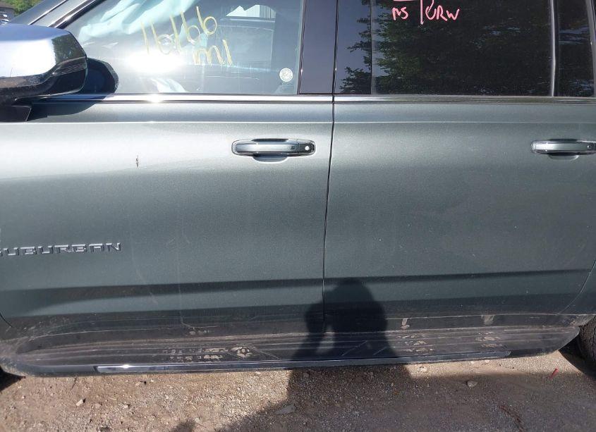 Photo 14 of 2023 Chevrolet Suburban 2WD PREMIER (VIN 1GNSCFKD6PR460229)