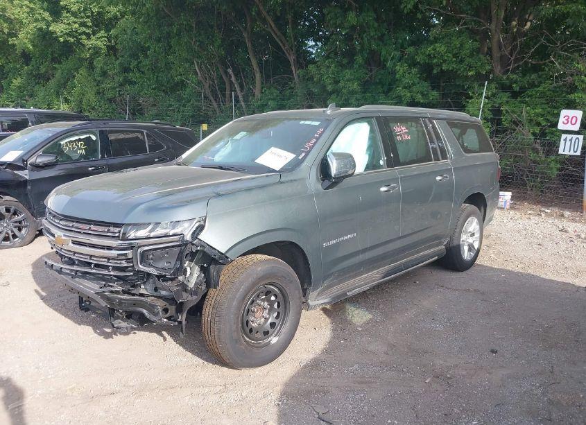 Photo 2 of 2023 Chevrolet Suburban 2WD PREMIER (VIN 1GNSCFKD6PR460229)