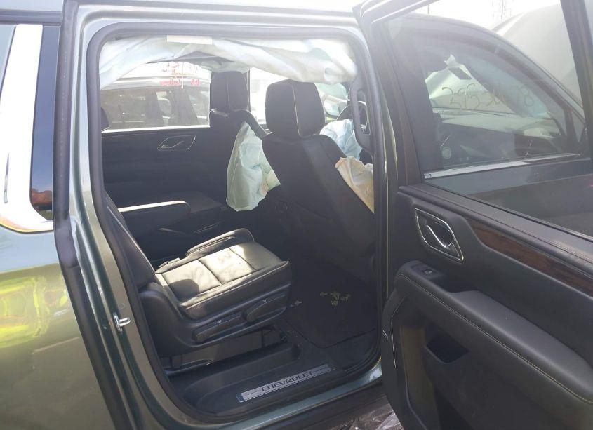 Photo 8 of 2023 Chevrolet Suburban 2WD PREMIER (VIN 1GNSCFKD6PR460229)