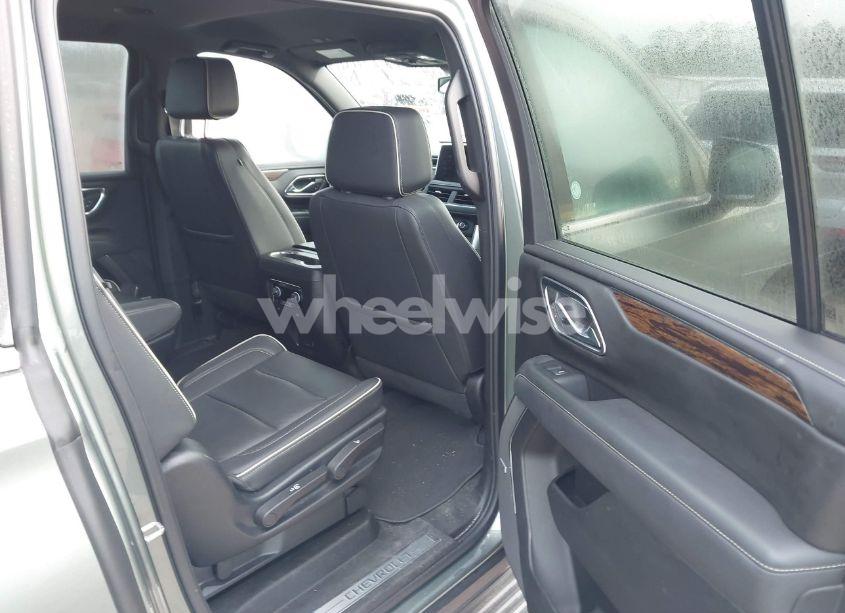 Photo 8 of 2023 Chevrolet Suburban 2WD PREMIER (VIN 1GNSCFKD6PR478228)