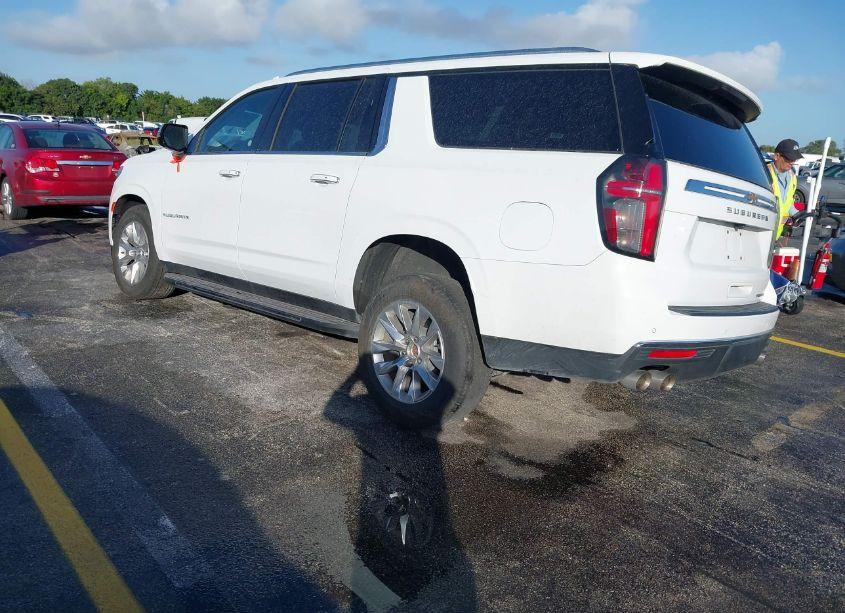 Photo 3 of 2023 Chevrolet Suburban 2WD PREMIER (VIN 1GNSCFKD6PR516699)