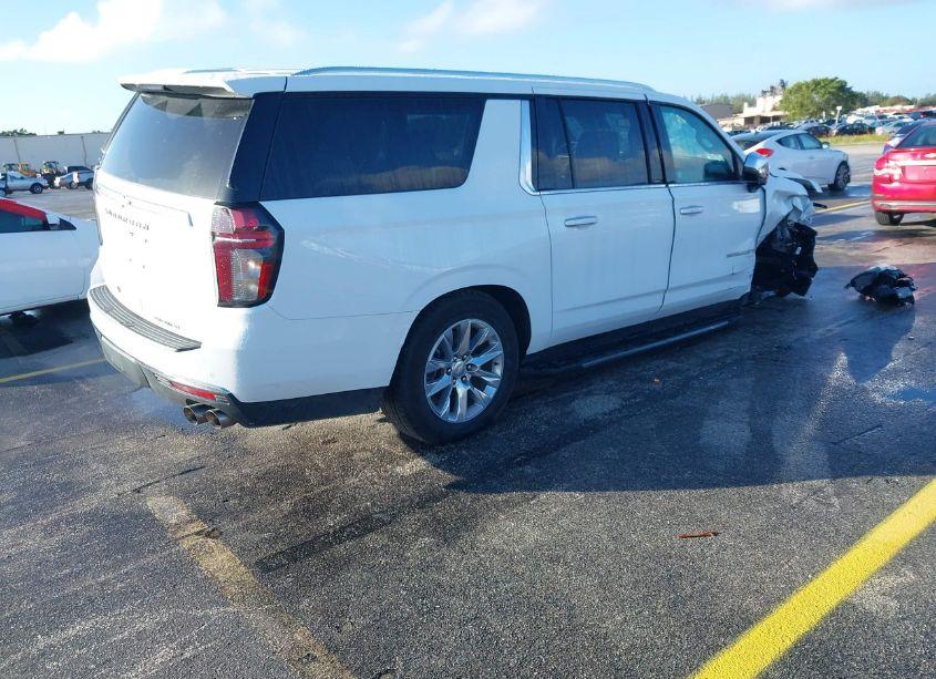 Photo 4 of 2023 Chevrolet Suburban 2WD PREMIER (VIN 1GNSCFKD6PR516699)