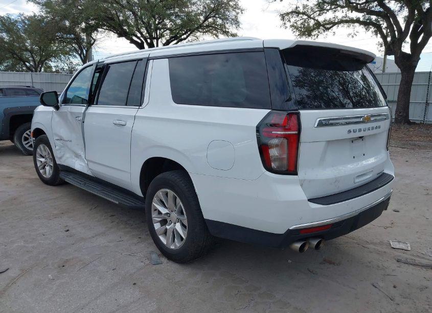 Photo 3 of 2023 Chevrolet Suburban 2WD PREMIER (VIN 1GNSCFKD7PR300439)