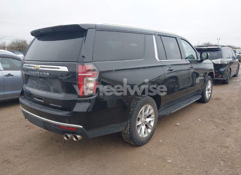 Photo 4 of 2023 Chevrolet Suburban 2WD PREMIER (VIN 1GNSCFKD7PR368742)
