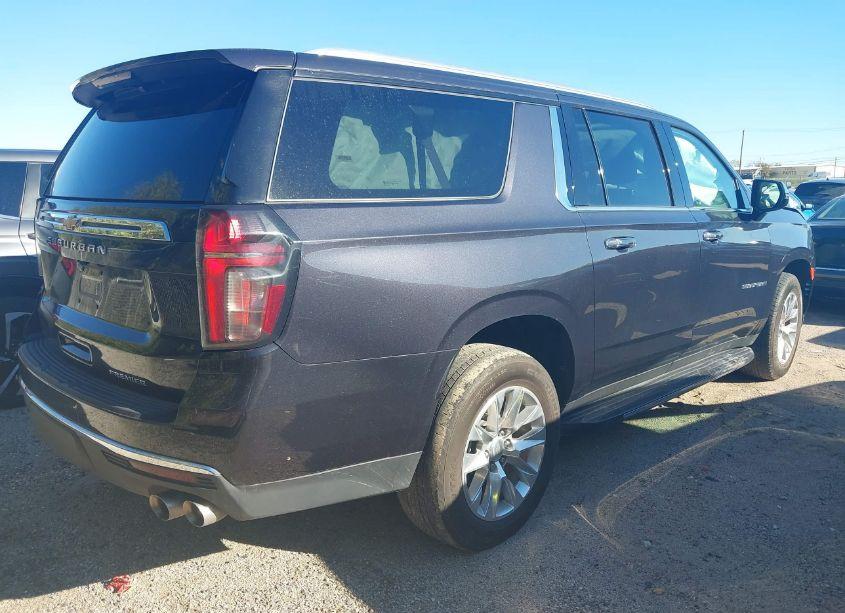 Photo 4 of 2023 Chevrolet Suburban 2WD PREMIER (VIN 1GNSCFKD7PR435694)