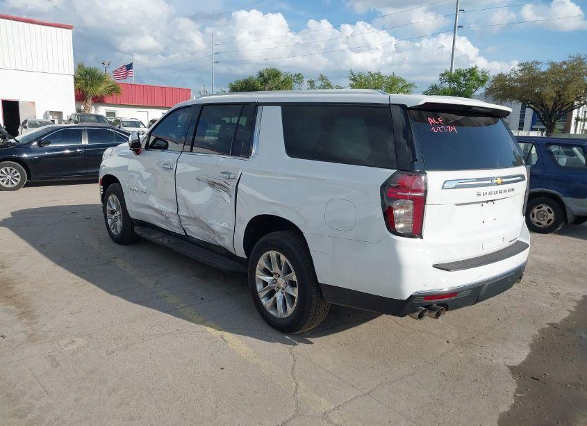Photo 3 of 2023 Chevrolet Suburban 2WD PREMIER (VIN 1GNSCFKD7PR473510)