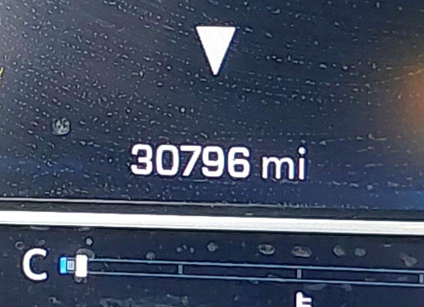 Photo 15 of 2023 Chevrolet Suburban 2WD PREMIER (VIN 1GNSCFKD8PR300658)