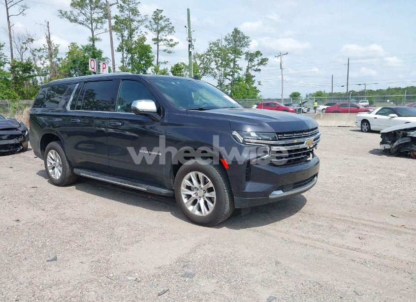 2023 Chevrolet Suburban 2WD PREMIER (VIN 1GNSCFKD8PR479381) main photo