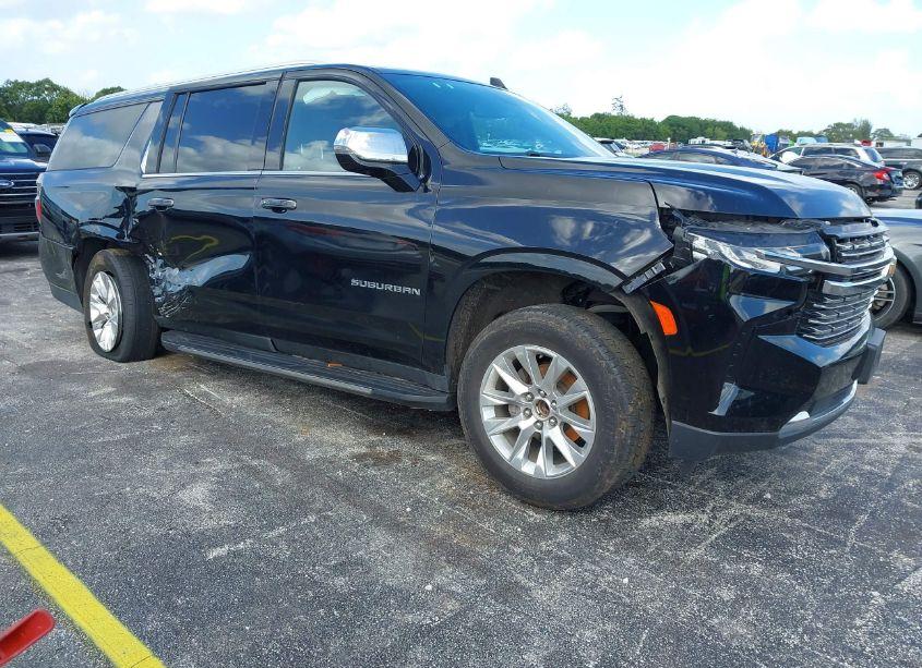 2023 Chevrolet Suburban 2WD PREMIER (VIN 1GNSCFKD9PR368323) main photo