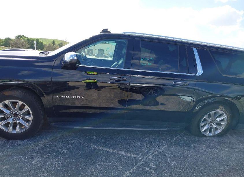 Photo 14 of 2023 Chevrolet Suburban 2WD PREMIER (VIN 1GNSCFKD9PR368323)