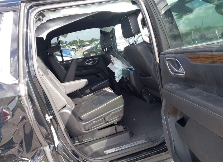 Photo 8 of 2023 Chevrolet Suburban 2WD PREMIER (VIN 1GNSCFKD9PR368323)