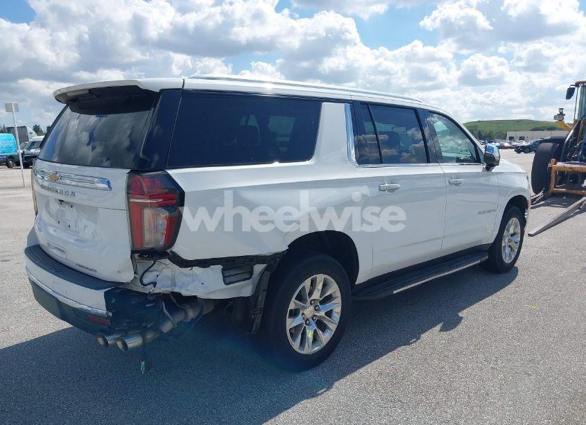 Photo 4 of 2023 Chevrolet Suburban 2WD PREMIER (VIN 1GNSCFKD9PR387180)