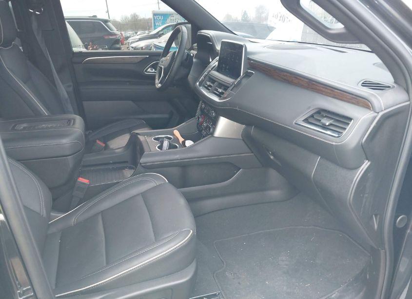 Photo 5 of 2023 Chevrolet Suburban 2WD PREMIER (VIN 1GNSCFKD9PR518818)