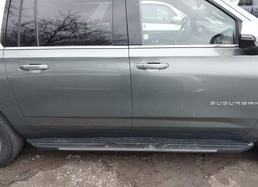 Photo 13 of 2023 Chevrolet Suburban 2WD PREMIER (VIN 1GNSCFKDXPR280946)