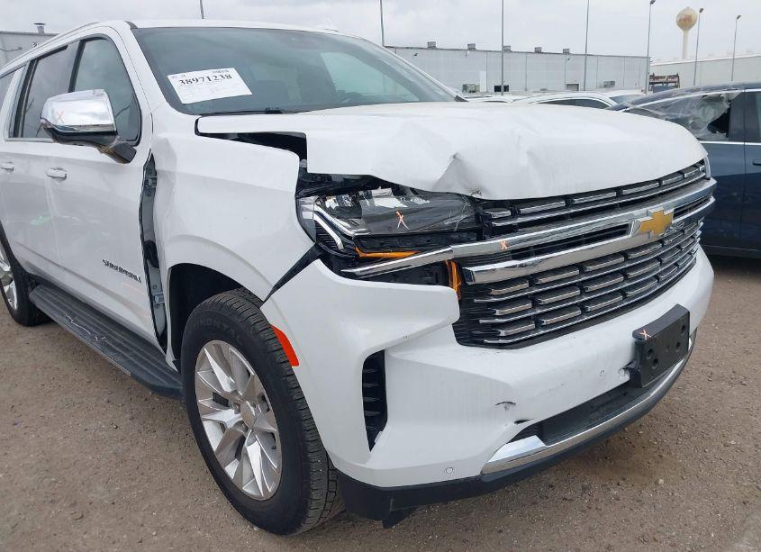 Photo 6 of 2023 Chevrolet Suburban 2WD PREMIER (VIN 1GNSCFKDXPR322273)