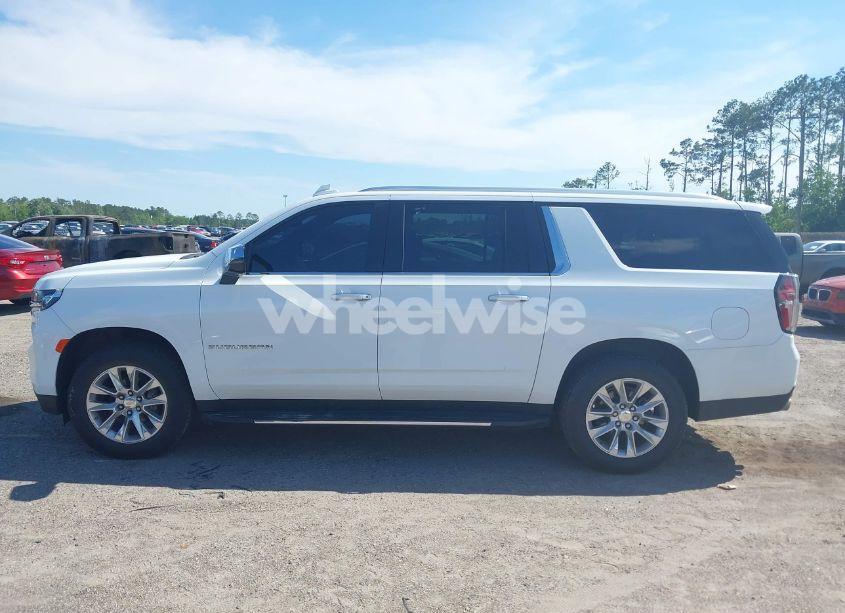 Photo 14 of 2023 Chevrolet Suburban 2WD PREMIER (VIN 1GNSCFKDXPR371053)