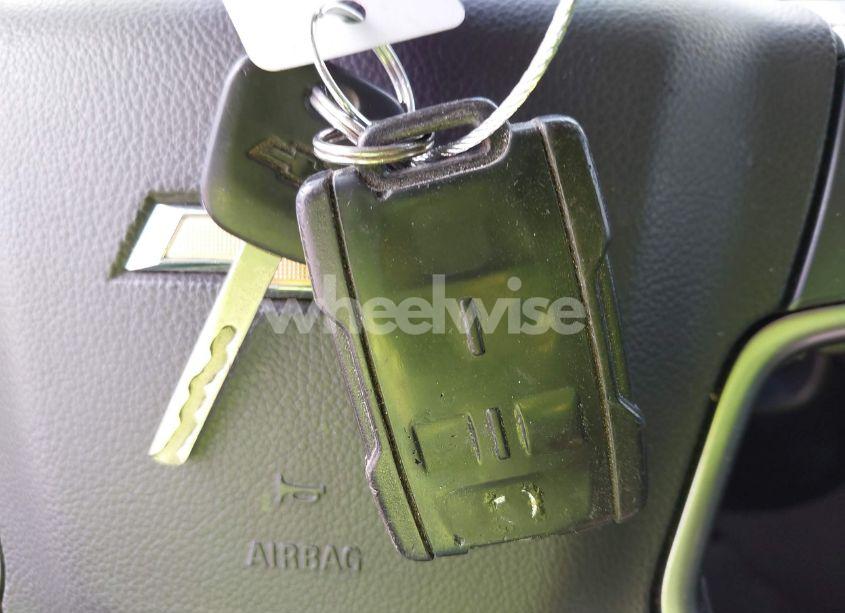 Photo 11 of 2016 Chevrolet Suburban LS (VIN 1GNSCGEC5GR168306)