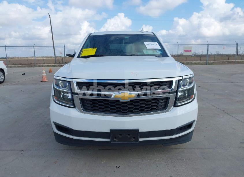 Photo 12 of 2016 Chevrolet Suburban LS (VIN 1GNSCGEC5GR168306)