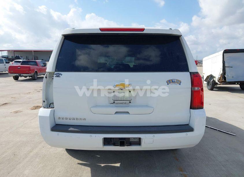 Photo 16 of 2016 Chevrolet Suburban LS (VIN 1GNSCGEC5GR168306)