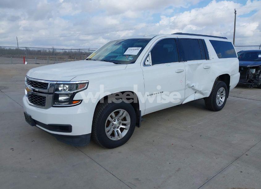 Photo 2 of 2016 Chevrolet Suburban LS (VIN 1GNSCGEC5GR168306)