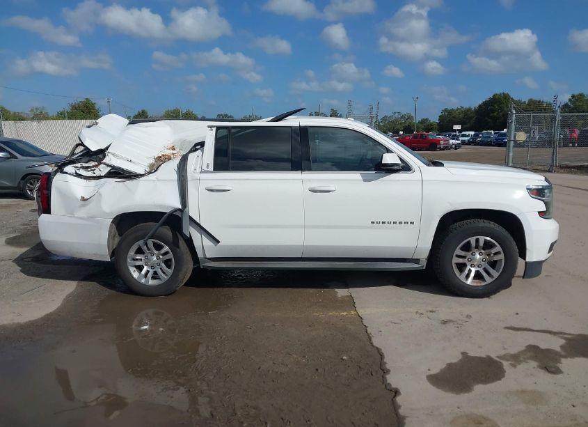 Photo 13 of 2016 Chevrolet Suburban LS (VIN 1GNSCGKC0GR110480)