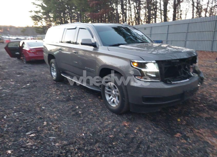 2017 Chevrolet Suburban LS (VIN 1GNSCGKC0HR328355) main photo