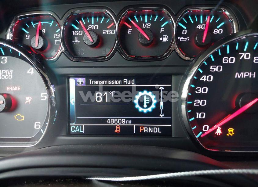 Photo 15 of 2018 Chevrolet Suburban LS (VIN 1GNSCGKC1JR394211)