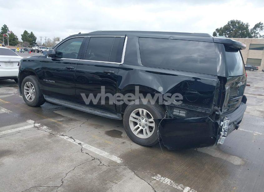 Photo 3 of 2018 Chevrolet Suburban LS (VIN 1GNSCGKC1JR394211)