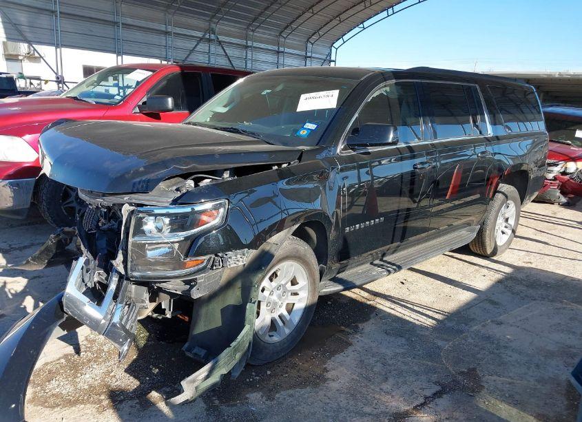 Photo 2 of 2018 Chevrolet Suburban LS (VIN 1GNSCGKC2JR316357)