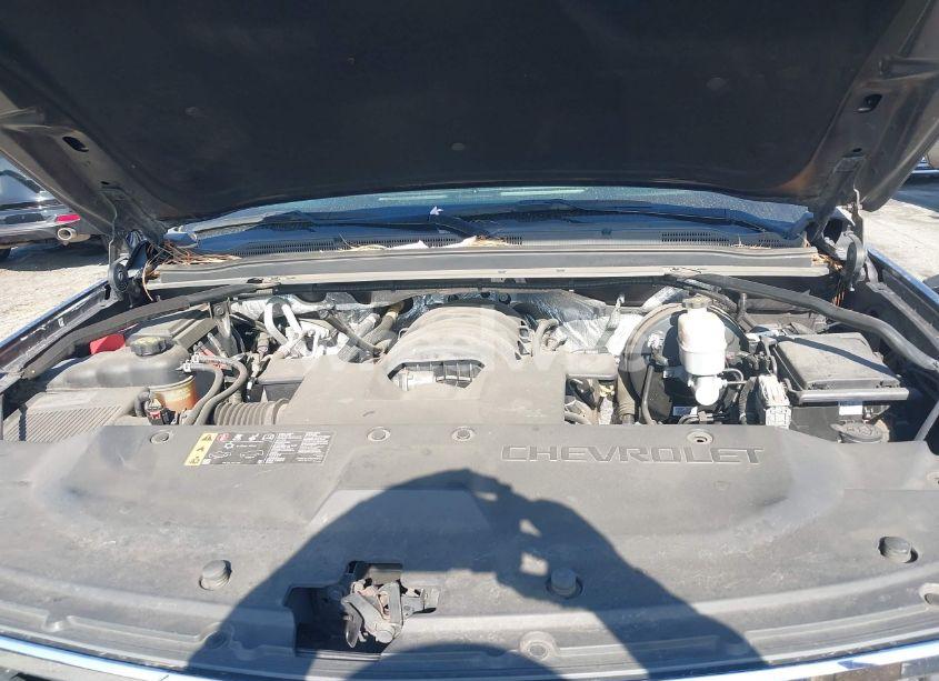 Photo 10 of 2017 Chevrolet Suburban LS (VIN 1GNSCGKC4HR124822)