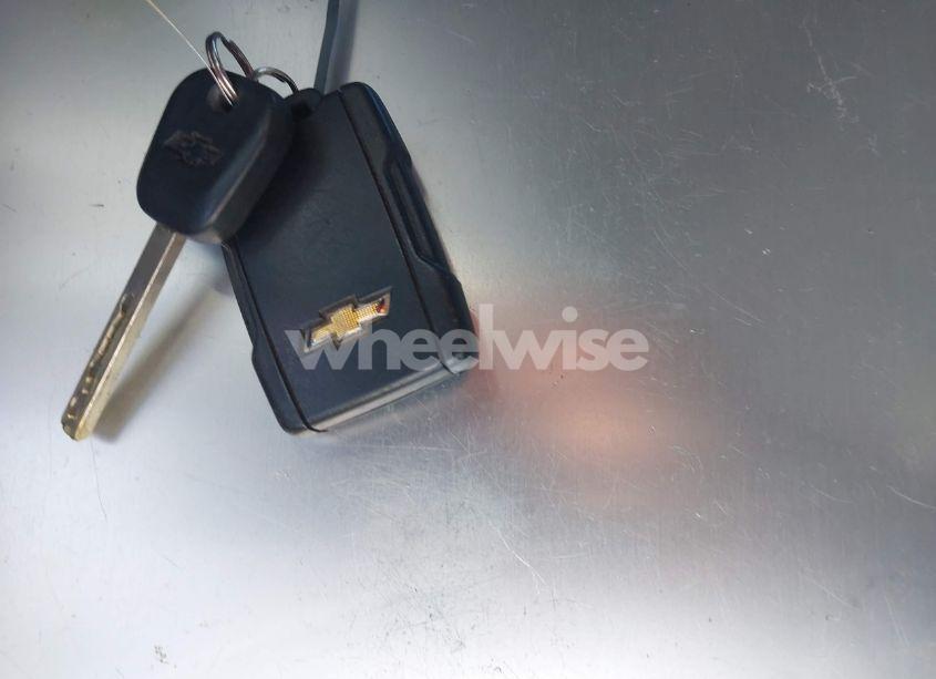 Photo 11 of 2017 Chevrolet Suburban LS (VIN 1GNSCGKC4HR124822)