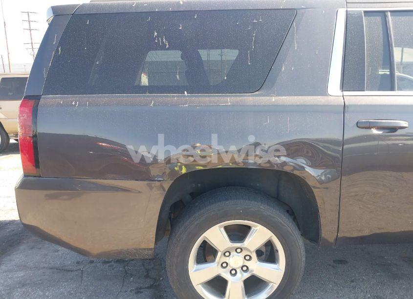 Photo 17 of 2017 Chevrolet Suburban LS (VIN 1GNSCGKC4HR124822)