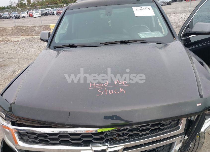 Photo 10 of 2017 Chevrolet Suburban LS (VIN 1GNSCGKC4HR289284)