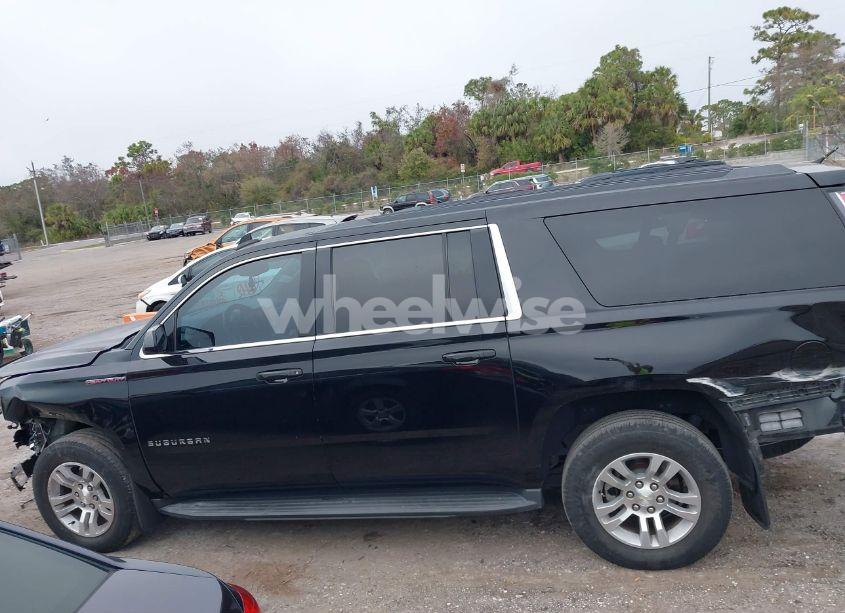 Photo 14 of 2017 Chevrolet Suburban LS (VIN 1GNSCGKC4HR289284)