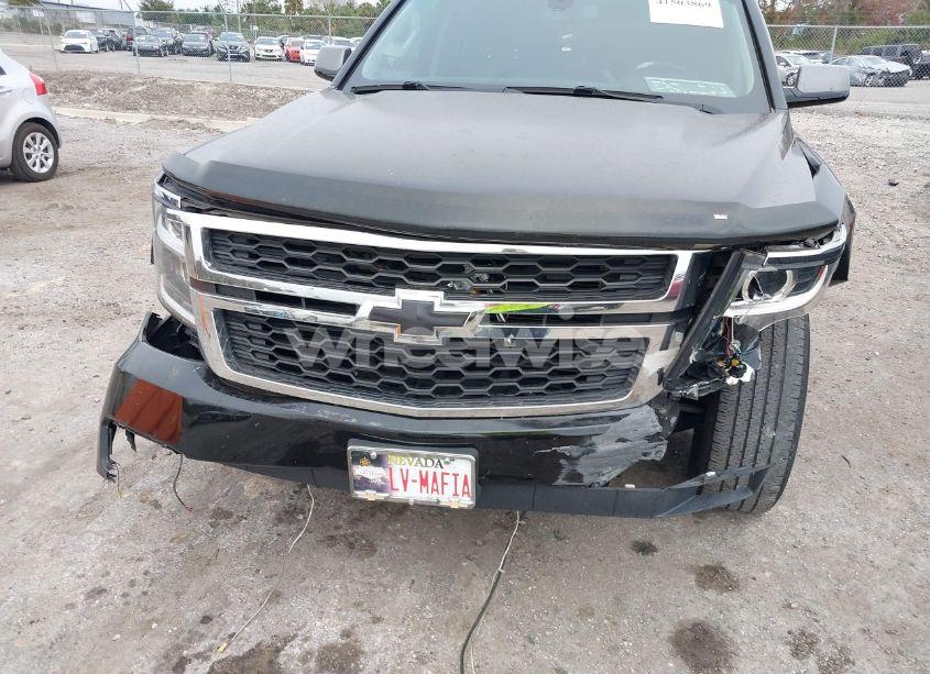 Photo 6 of 2017 Chevrolet Suburban LS (VIN 1GNSCGKC4HR289284)