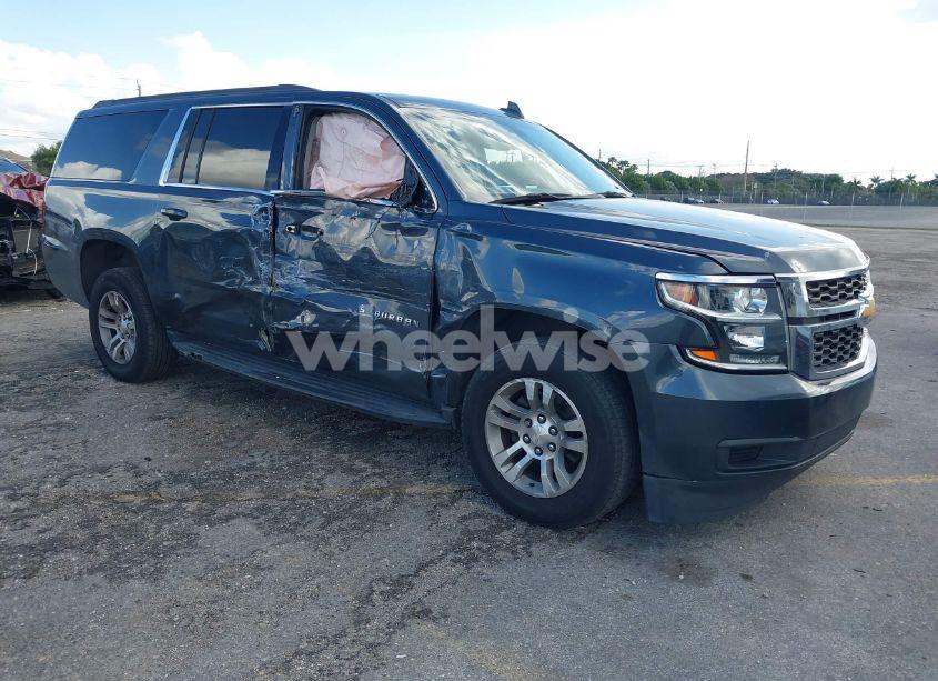 2019 Chevrolet Suburban LS (VIN 1GNSCGKC4KR269818) main photo