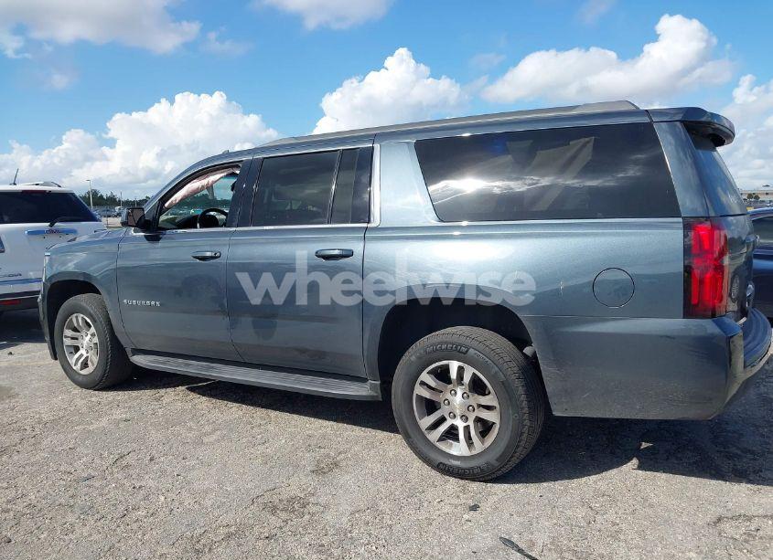 Photo 14 of 2019 Chevrolet Suburban LS (VIN 1GNSCGKC4KR269818)