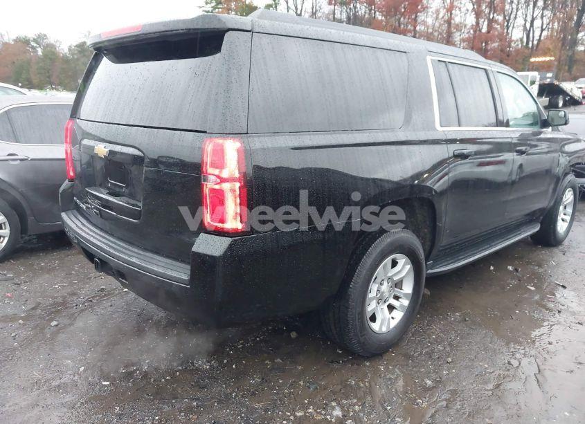 Photo 4 of 2019 Chevrolet Suburban LS (VIN 1GNSCGKC5KR321327)